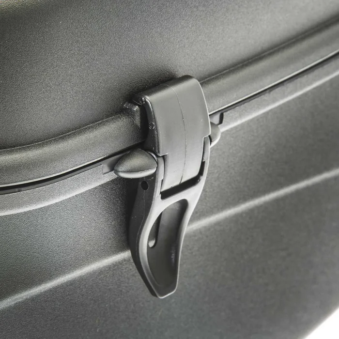 Bauletto posteriore BRN in acciaio nero, resistente e funzionale, per un uso quotidiano durante le tue avventure.