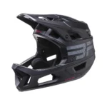 Lato del casco BRN Xtreme con visiera, progettato per la protezione e il comfort del ciclista.