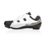 Scarpe BRN 3 Strappi Road sono realizzate con tessuto in maglia di Nylon traspirante con 3 strappi in velcro