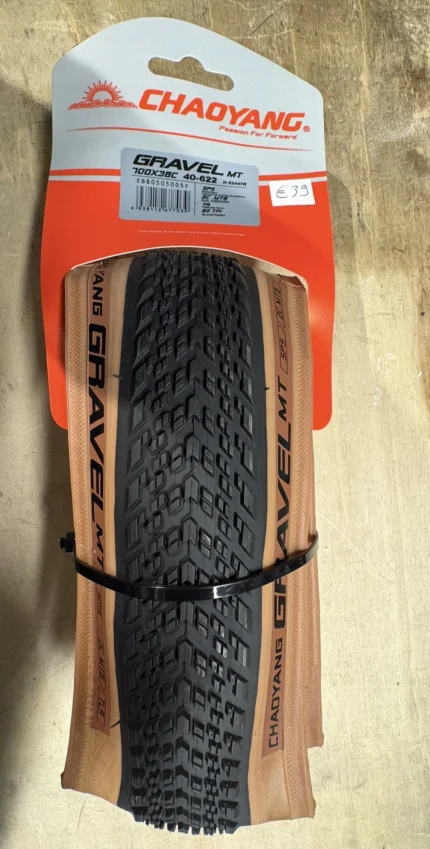 Copertone 700x38C GRAVEL MT Nero-Para